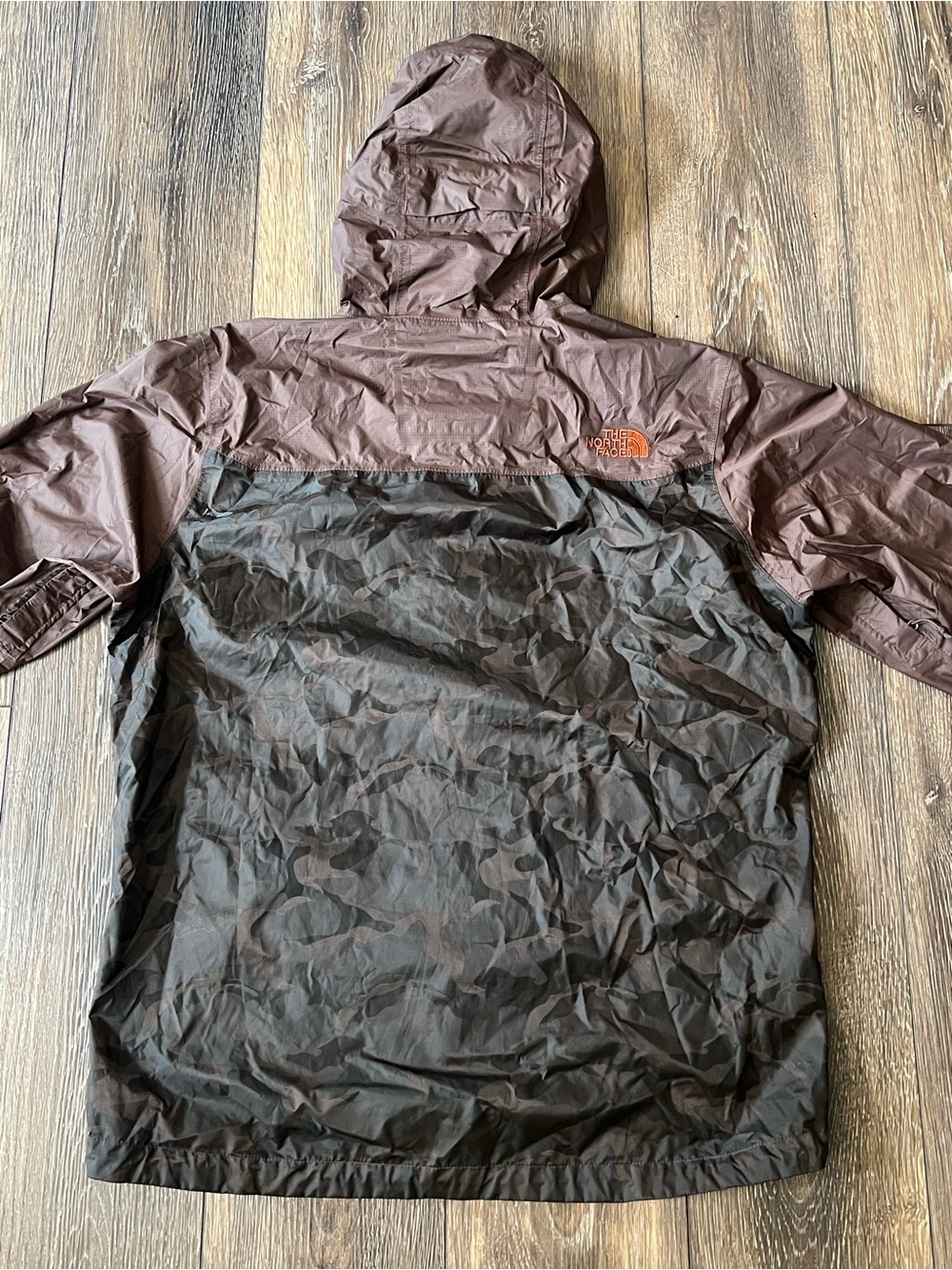 The North Face Dryvent Brown Camo Hooded Rain Jacket Men’s Medium - Picture 5 of 13